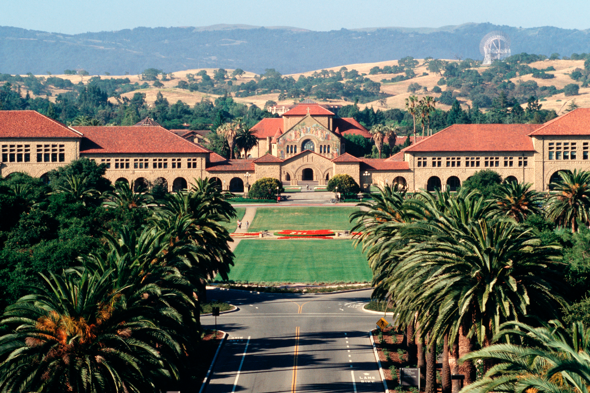 DHS Việt khoe bảng điểm toàn A tại Stanford: Con B+ duy nhất là vì ngủ quên, trải nghiệm học chung lớp với con gái Bill Gates mới bất ngờ- Ảnh 4. DHS Việt khoe bảng điểm toàn A tại Stanford: Con B+ duy nhất là vì ngủ quên, trải nghiệm học chung lớp với con gái Bill Gates mới bất ngờ- Ảnh 4.