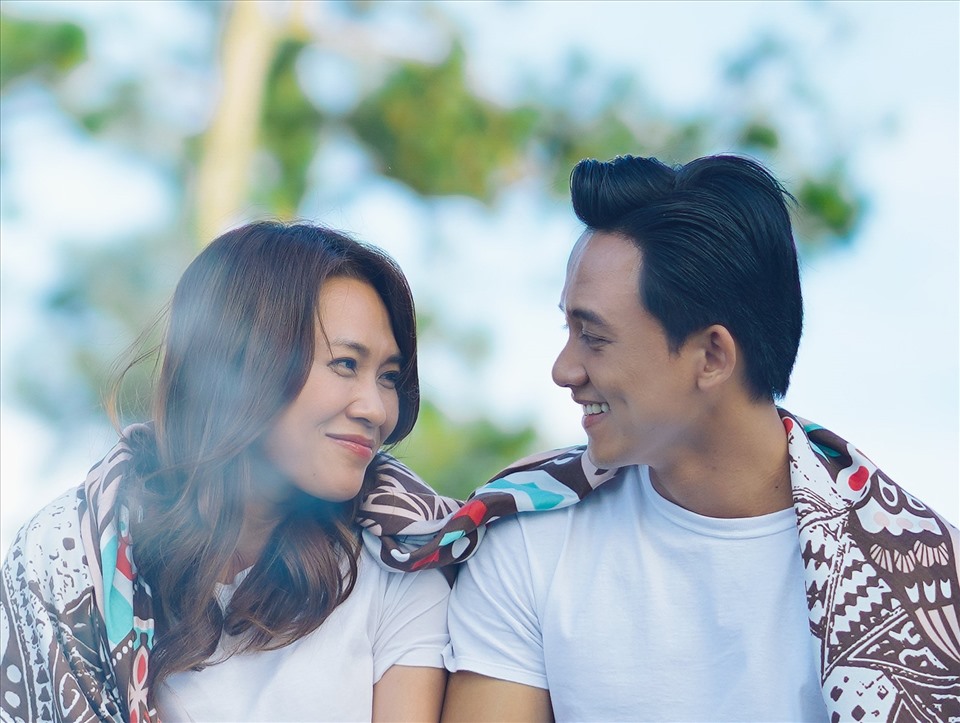 Nữ hoàng Vpop sở hữu nhà trăm tỷ giữa TP.HCM, 26 năm giữ sạch tên tuổi, nghi yêu đàn em kém 10 tuổi- Ảnh 7. Nữ hoàng Vpop sở hữu nhà trăm tỷ giữa TP.HCM, 26 năm giữ sạch tên tuổi, nghi yêu đàn em kém 10 tuổi- Ảnh 7.