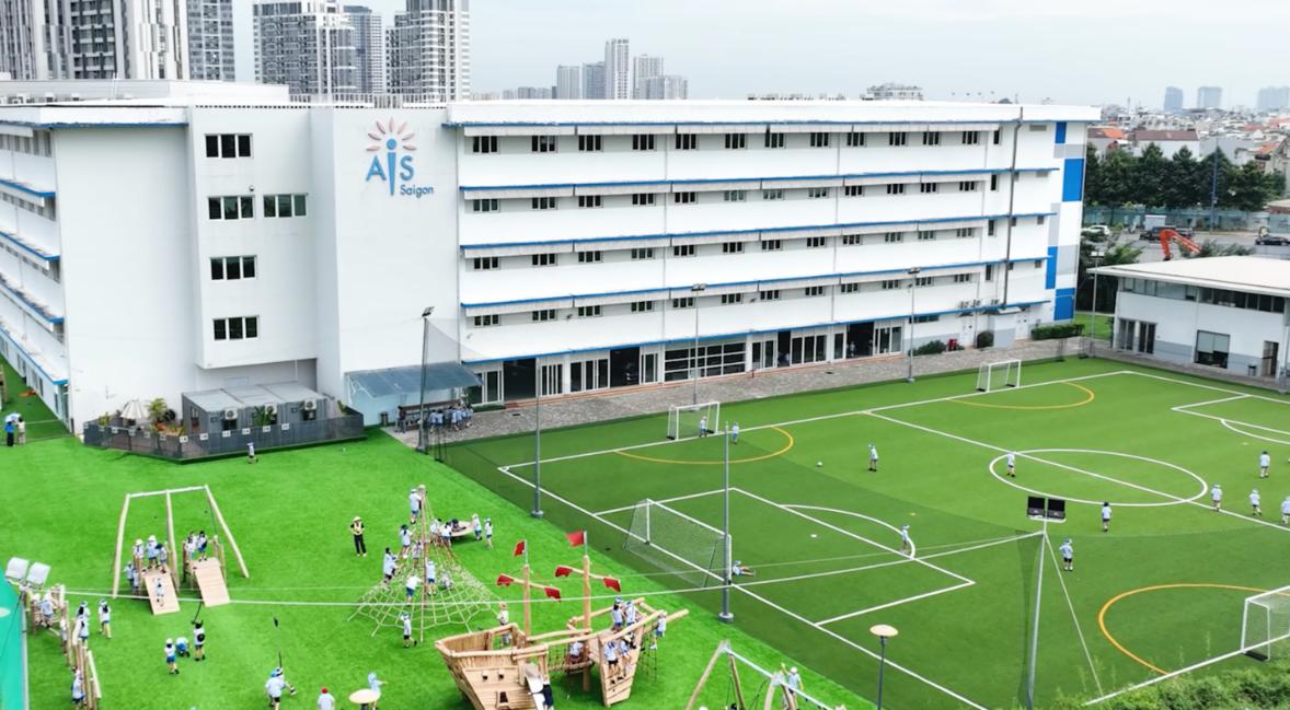 AIS Saigon đầu tư VR và Metaverse vào giáo dục toàn diện của trường- Ảnh 1.