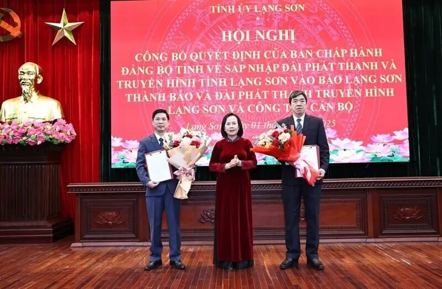 Hơn 977 cán bộ, công chức ở Lạng Sơn xin nghỉ hưu trước tuổi- Ảnh 1. Hơn 977 cán bộ, công chức ở Lạng Sơn xin nghỉ hưu trước tuổi- Ảnh 1.