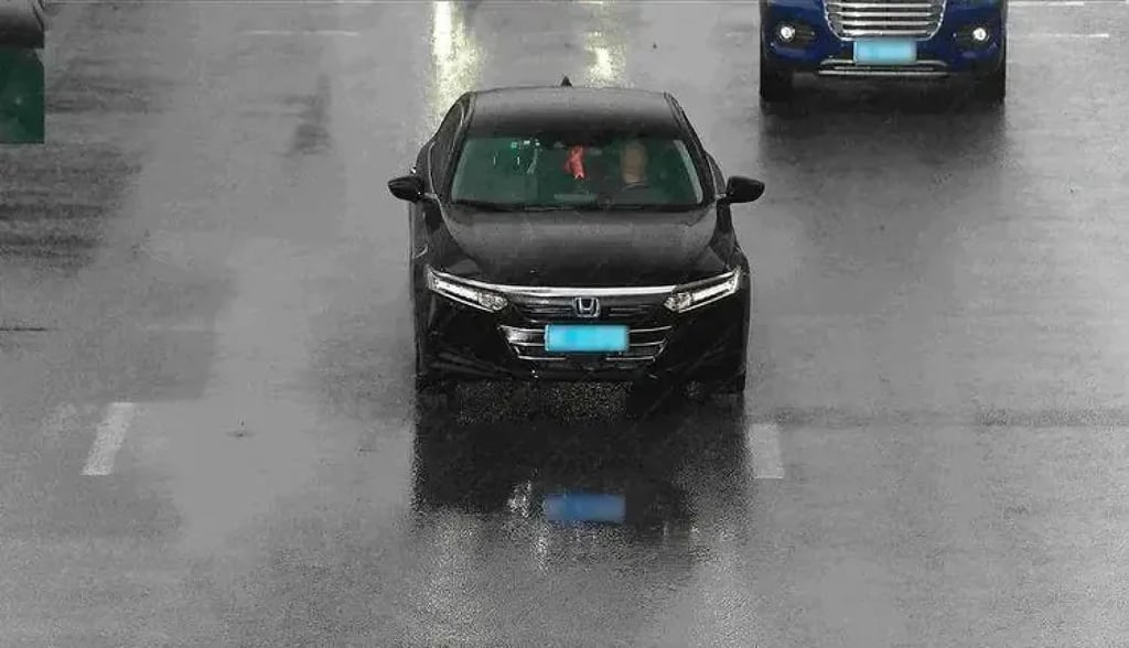 Đi du lịch 1 mình, người đàn ông ăn trộm 8 chiếc ô tô 3,6 tỷ đồng, lái về nhà để tiết kiệm 5 triệu đồng vé máy bay- Ảnh 1. Đi du lịch 1 mình, người đàn ông ăn trộm 8 chiếc ô tô 3,6 tỷ đồng, lái về nhà để tiết kiệm 5 triệu đồng vé máy bay- Ảnh 1.