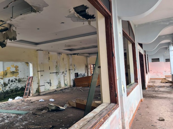 Loạt khách sạn bỏ hoang tại bãi biển nổi tiếng bậc nhất miền Bắc, du khách nhận xét: Tiếc thay một thời!- Ảnh 2.