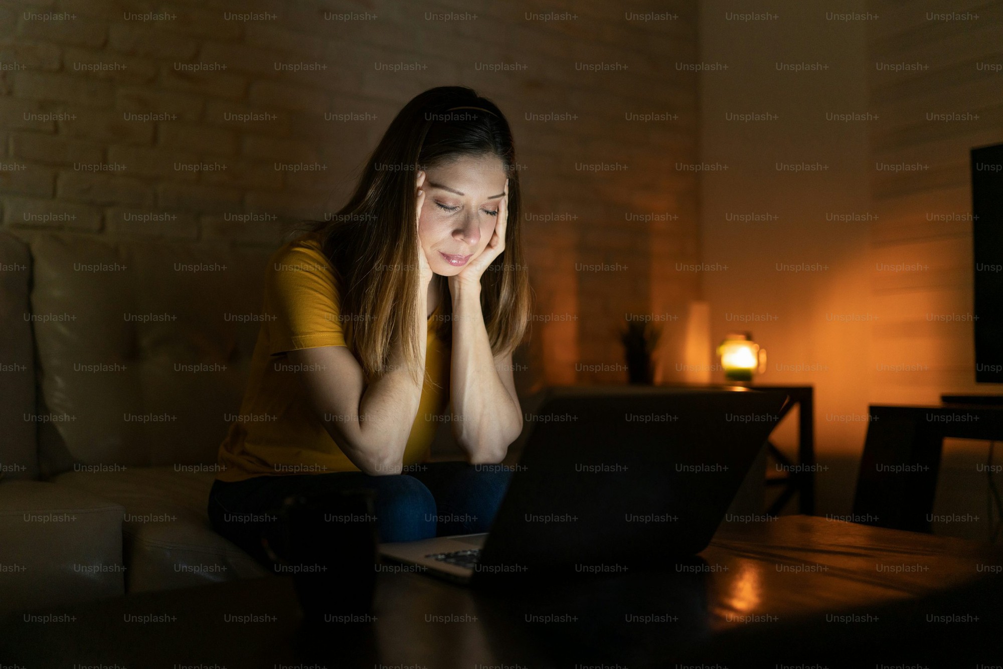 4 điều cần tránh làm sau 5 giờ chiều để giảm nguy cơ đột quỵ: Đáng tiếc người trẻ vẫn hay mắc phải 3 điều- Ảnh 4. 4 điều cần tránh làm sau 5 giờ chiều để giảm nguy cơ đột quỵ: Đáng tiếc người trẻ vẫn hay mắc phải 3 điều- Ảnh 4.