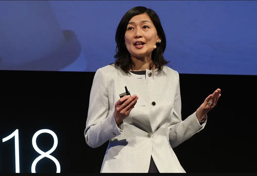 Cuối cùng ngày này cũng đến: Microsoft buộc tất cả các nhân viên phải dùng AI, đưa thành tiêu chí đánh giá hiệu suất- Ảnh 1. Cuối cùng ngày này cũng đến: Microsoft buộc tất cả các nhân viên phải dùng AI, đưa thành tiêu chí đánh giá hiệu suất- Ảnh 1.