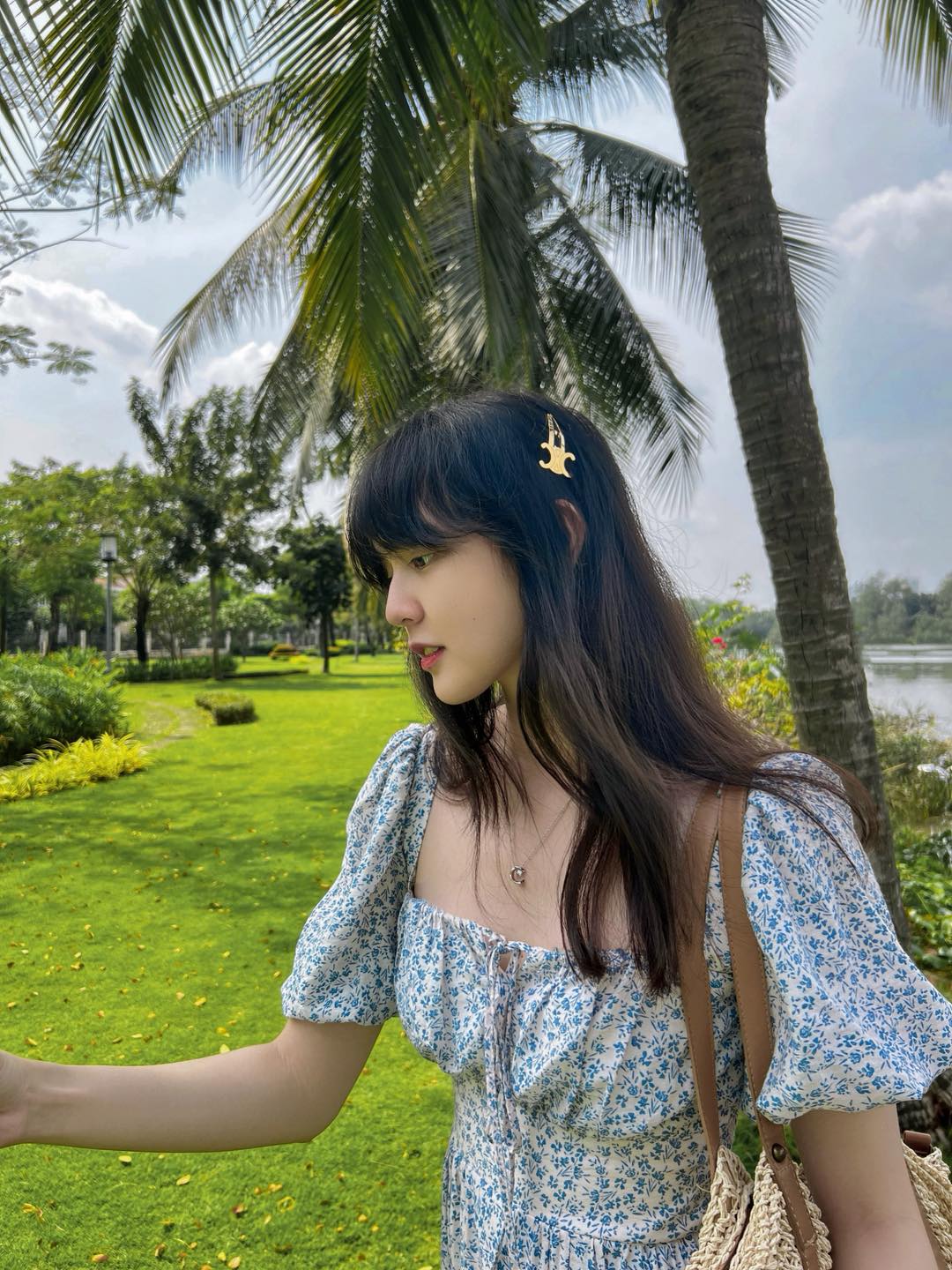 Hải Tú bị chỉ trích vì khoe khoang đi du lịch với Sơn Tùng?- Ảnh 5. Hải Tú bị chỉ trích vì khoe khoang đi du lịch với Sơn Tùng?- Ảnh 5.