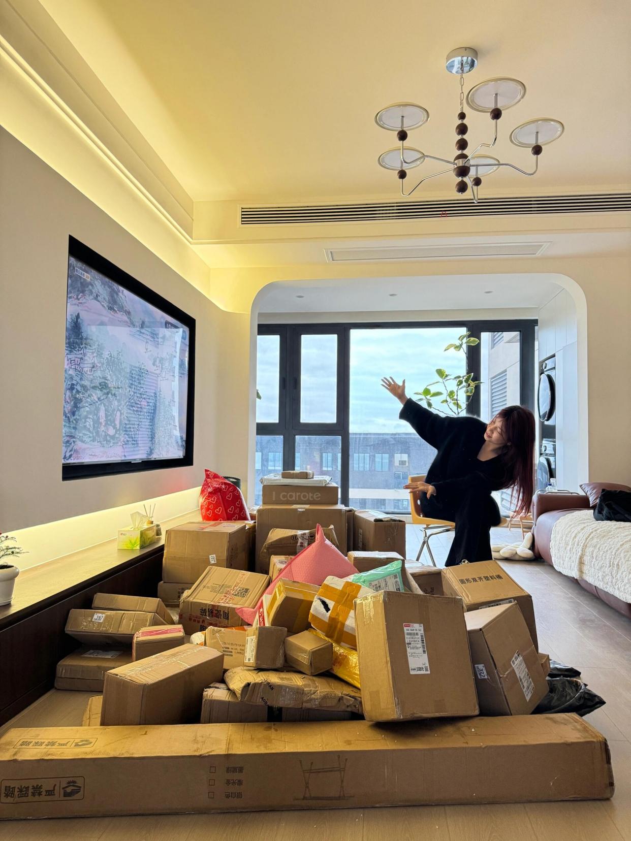 Dù tiết kiệm đến đâu, đừng dại mua 6 món đồ giá rẻ này vì dễ gây ung thư- Ảnh 1. Dù tiết kiệm đến đâu, đừng dại mua 6 món đồ giá rẻ này vì dễ gây ung thư- Ảnh 1.