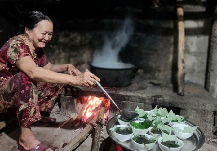 Những món ngon độc đáo chỉ có ở nơi từng được mệnh danh là "vùng đất khói lửa"- Ảnh 2. Những món ngon độc đáo chỉ có ở nơi từng được mệnh danh là "vùng đất khói lửa"- Ảnh 2.