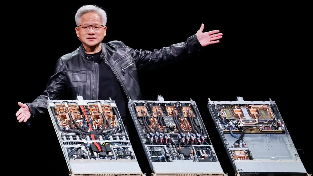Tưởng đã thoát phụ thuộc vào NVIDIA, hóa ra DeepSeek vẫn không thể ra mắt mô hình AI mới khi thiếu chip- Ảnh 2. Tưởng đã thoát phụ thuộc vào NVIDIA, hóa ra DeepSeek vẫn không thể ra mắt mô hình AI mới khi thiếu chip- Ảnh 2.