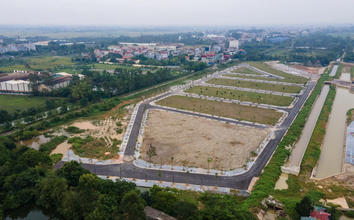 Đất nền Đông Anh, Hà Nội từng 'nóng' hầm hập bây giờ ra sao?- Ảnh 1. Đất nền Đông Anh, Hà Nội từng 'nóng' hầm hập bây giờ ra sao?- Ảnh 1.