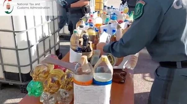 Tịch thu 22.000 tấn thực phẩm, 850.000 lít đồ uống giả ở châu Âu: Phát hiện hàng loạt chất nguy hại- Ảnh 5. Tịch thu 22.000 tấn thực phẩm, 850.000 lít đồ uống giả ở châu Âu: Phát hiện hàng loạt chất nguy hại- Ảnh 5.