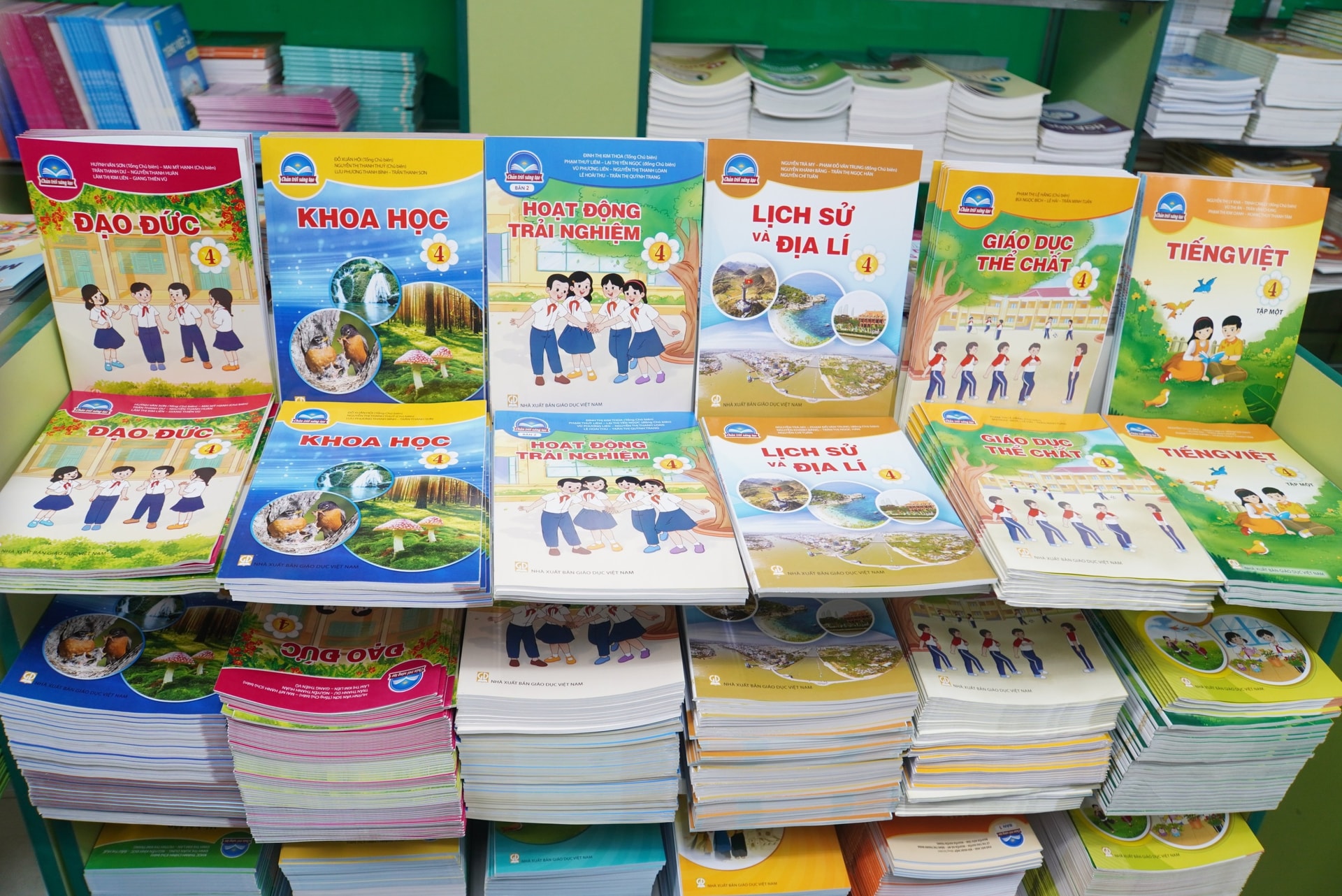 Sau ngày 1/7, có 4 môn học sẽ cần chỉnh sửa chương trình, SGK- Ảnh 1.