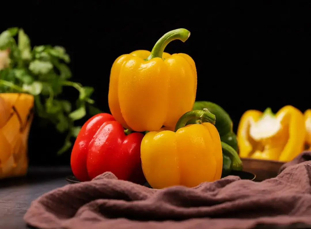 "Vua vitamin C" trong thế giới rau củ: Hé lộ cái tên bất ngờ với hàm lượng gấp 4 lần cam- Ảnh 2. "Vua vitamin C" trong thế giới rau củ: Hé lộ cái tên bất ngờ với hàm lượng gấp 4 lần cam- Ảnh 2.