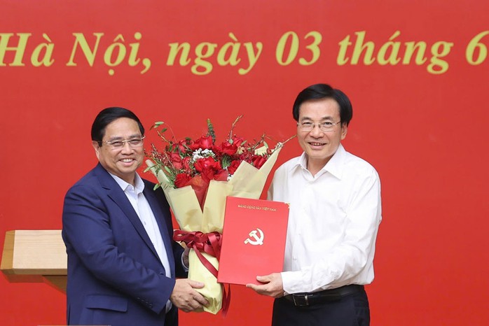 Dứt khoát phải đạt mục tiêu tăng trưởng 2 con số- Ảnh 1. Dứt khoát phải đạt mục tiêu tăng trưởng 2 con số- Ảnh 1.