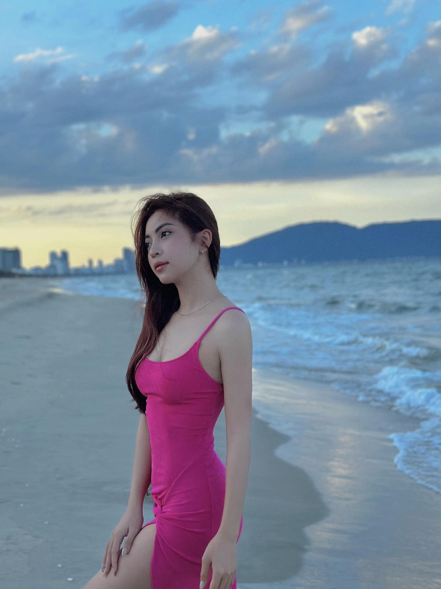 "Mối tình năm 17 tuổi" hot nhất làng bóng đá khoe visual sáng bừng sân pickleball, diện bikini nóng bỏng còn gây sốt hơn!- Ảnh 9. "Mối tình năm 17 tuổi" hot nhất làng bóng đá khoe visual sáng bừng sân pickleball, diện bikini nóng bỏng còn gây sốt hơn!- Ảnh 9.