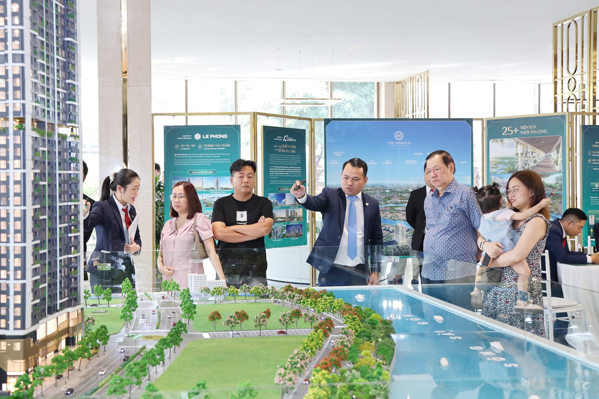 “10 năm qua, tôi chỉ thấy giá căn hộ tăng liên tục”- Ảnh 3.