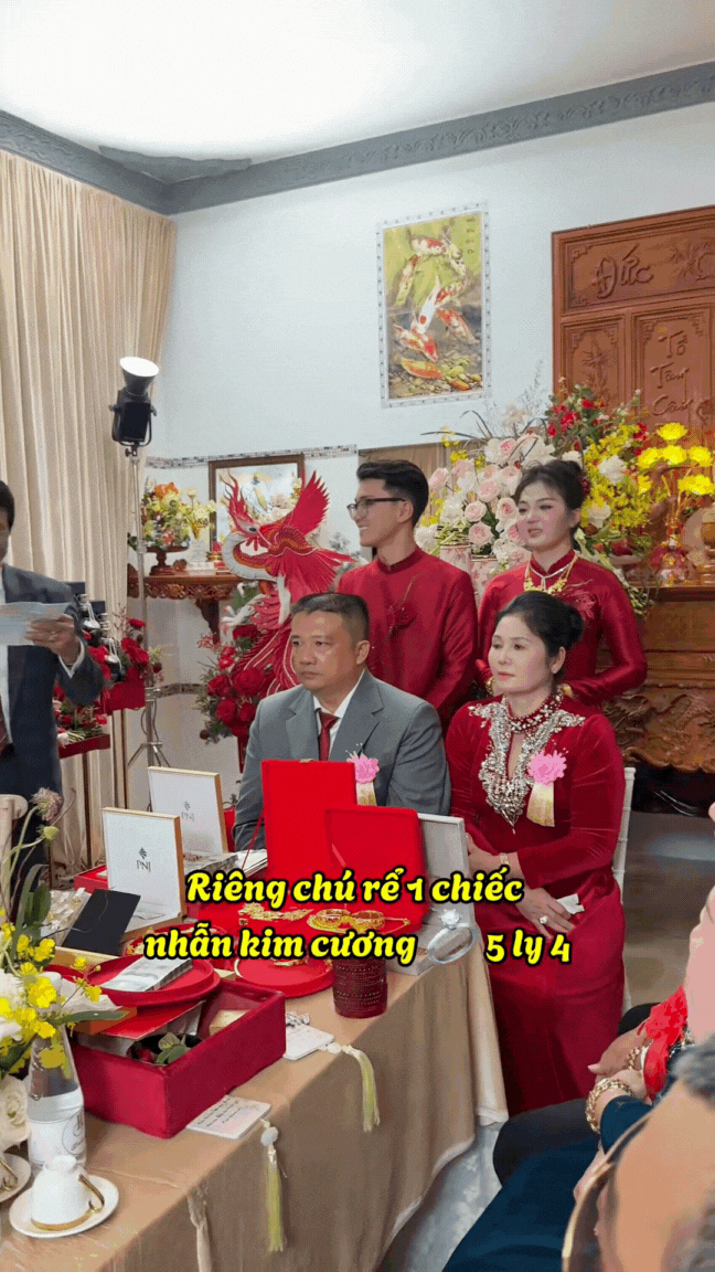 Độc lạ đám cưới miền Tây: Cô dâu được trao của hồi môn 100 con chồn hương, cổ phần nuôi hàu..., cảm xúc của bố vợ gây chú ý- Ảnh 3. Độc lạ đám cưới miền Tây: Cô dâu được trao của hồi môn 100 con chồn hương, cổ phần nuôi hàu..., cảm xúc của bố vợ gây chú ý- Ảnh 3.
