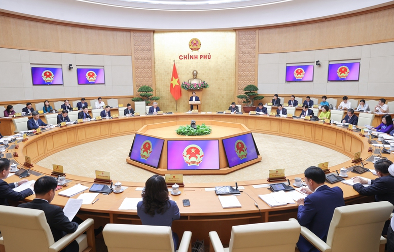 Thủ tướng: 'Làm ngày làm đêm, làm thêm ngày nghỉ' để hoàn thành công việc- Ảnh 9. Thủ tướng: 'Làm ngày làm đêm, làm thêm ngày nghỉ' để hoàn thành công việc- Ảnh 9.