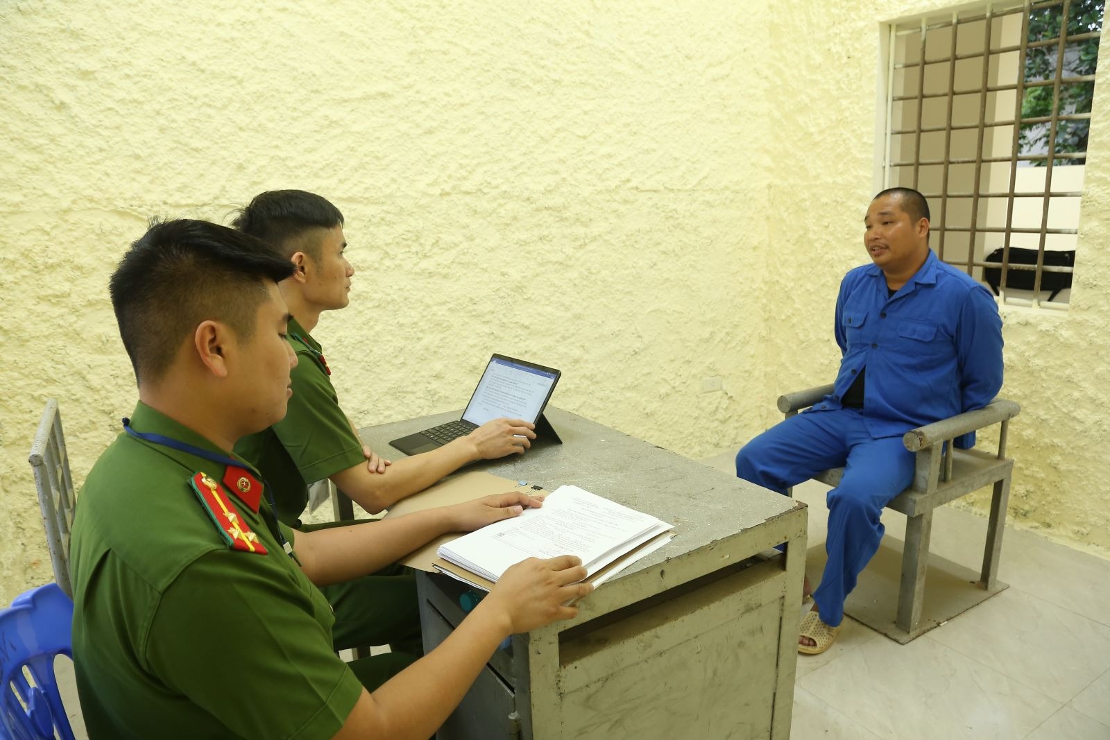 Khởi tố, bắt tạm giam Nguyễn Xuân Luyến- Ảnh 1. Khởi tố, bắt tạm giam Nguyễn Xuân Luyến- Ảnh 1.
