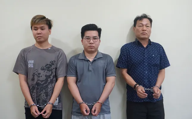 Bắt 3 đối tượng quản trị kênh Youtube phát tán 6.700 video độc hại, xuyên tạc- Ảnh 1. Bắt 3 đối tượng quản trị kênh Youtube phát tán 6.700 video độc hại, xuyên tạc- Ảnh 1.
