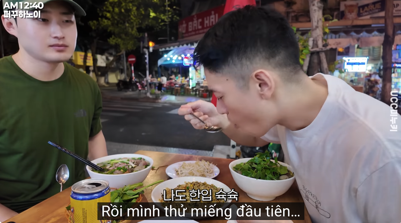 Du khách Hàn Du khách Hàn