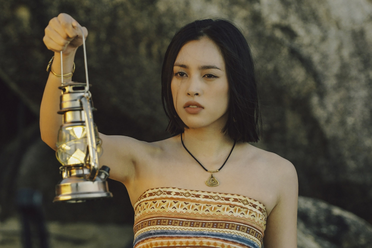 Mỹ nhân có "gương mặt kim cương" đẹp nhất Việt Nam, hoàn hảo mọi mặt chỉ trừ 1 điều- Ảnh 4.