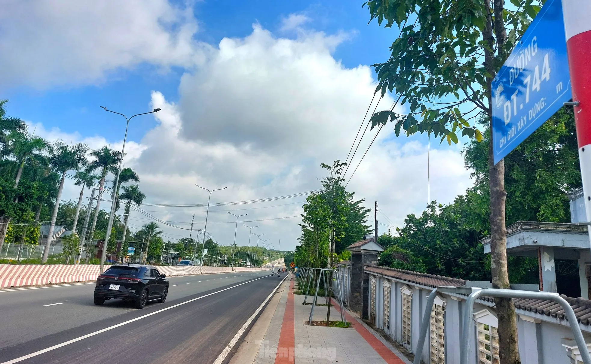 Ngắm tuyến đường băng qua rừng cao su nối Bình Dương với Tây Ninh vừa lên 6 làn- Ảnh 1. Ngắm tuyến đường băng qua rừng cao su nối Bình Dương với Tây Ninh vừa lên 6 làn- Ảnh 1.
