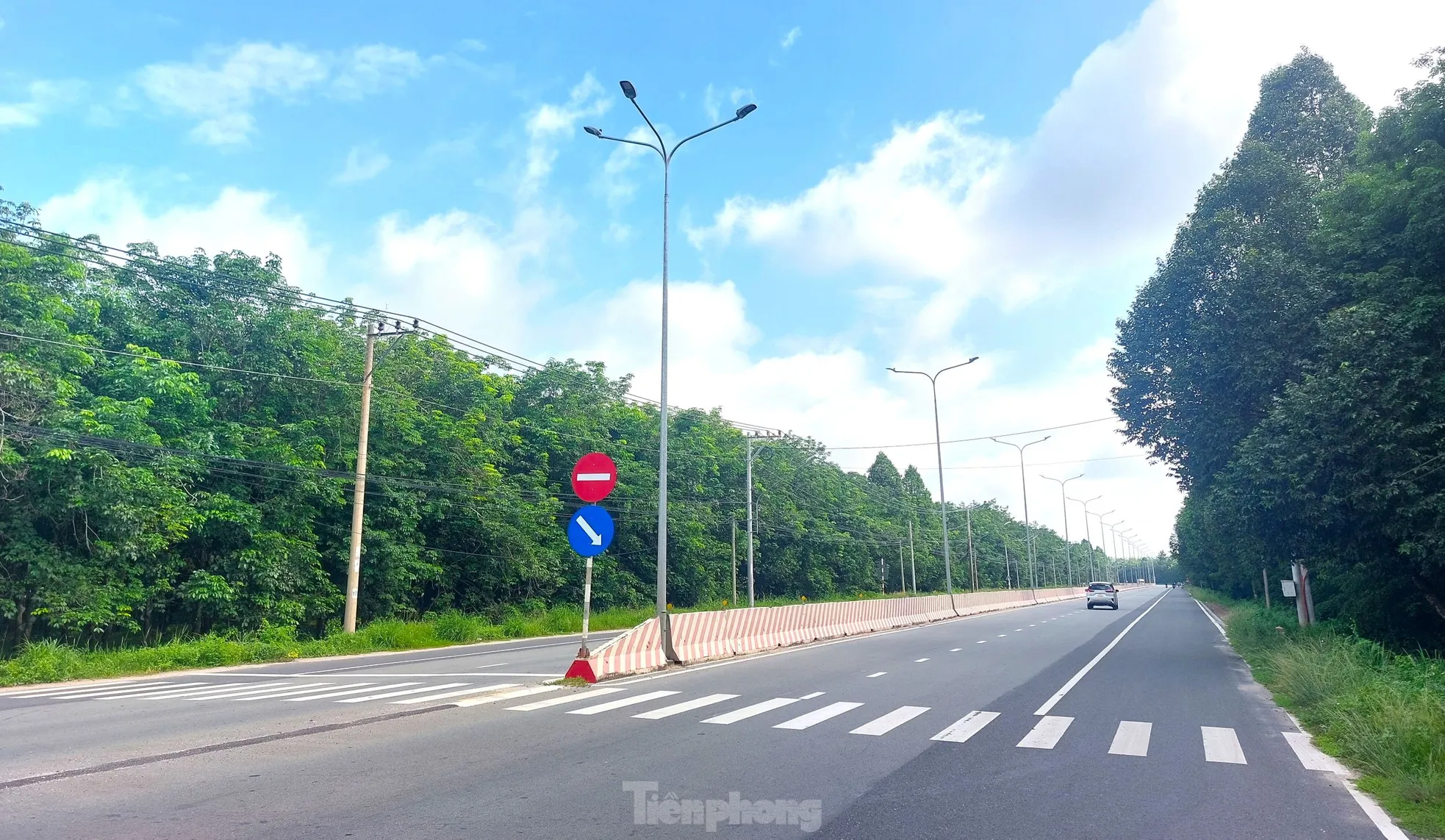 Ngắm tuyến đường băng qua rừng cao su nối Bình Dương với Tây Ninh vừa lên 6 làn- Ảnh 10. Ngắm tuyến đường băng qua rừng cao su nối Bình Dương với Tây Ninh vừa lên 6 làn- Ảnh 10.