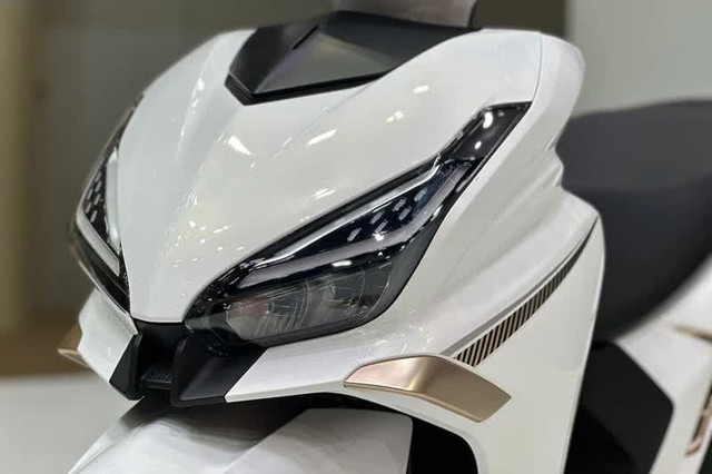 2 mẫu xe điện dưới 30 triệu đồng vừa ra mắt: Trang bị 1 tính năng chưa từng thấy trong phân khúc- Ảnh 5. 2 mẫu xe điện dưới 30 triệu đồng vừa ra mắt: Trang bị 1 tính năng chưa từng thấy trong phân khúc- Ảnh 5.