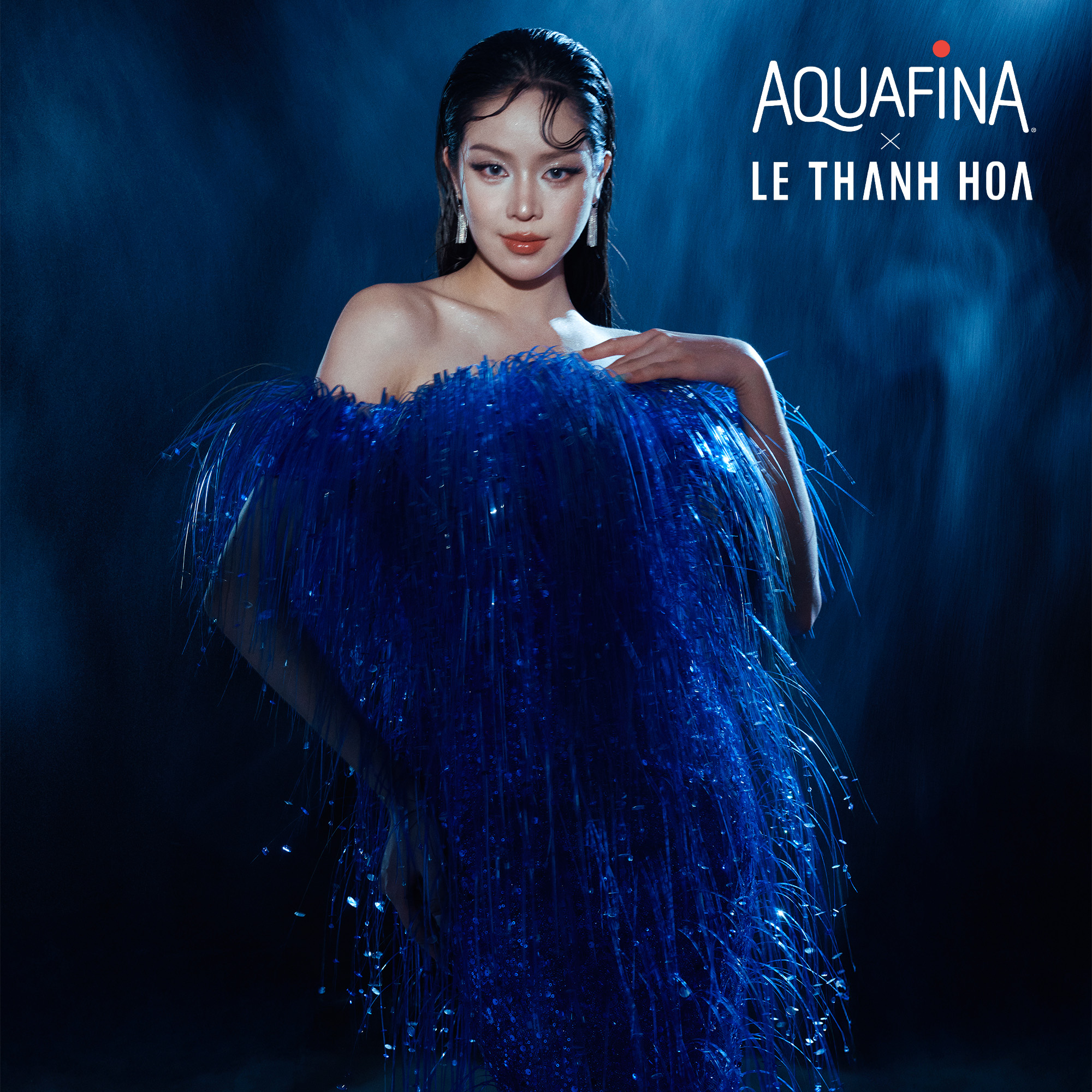Sau Samsung, chuyện gì đang xảy ra giữa Thanh Hằng và Aquafina?- Ảnh 1. Sau Samsung, chuyện gì đang xảy ra giữa Thanh Hằng và Aquafina?- Ảnh 1.