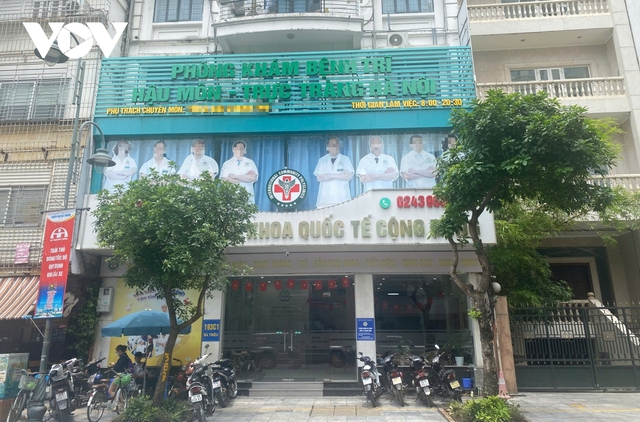 Hà Nội: Nam điều dưỡng nhiễm HIV, quấy rối tình dục bệnh nhân sau mổ đã bị xử lý thế nào?- Ảnh 1. Hà Nội: Nam điều dưỡng nhiễm HIV, quấy rối tình dục bệnh nhân sau mổ đã bị xử lý thế nào?- Ảnh 1.