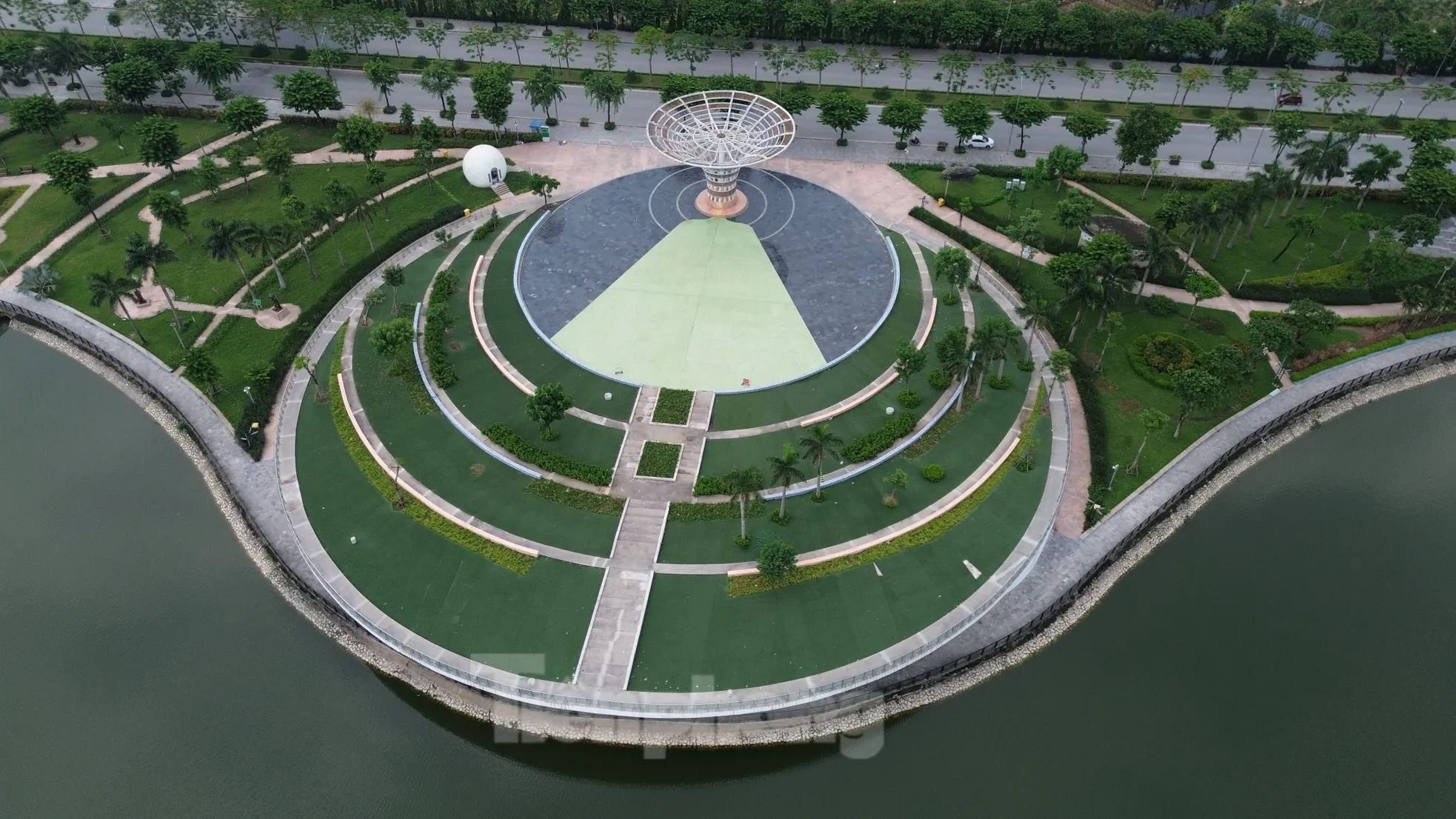 'Điểm danh' các dự án công viên vướng vi phạm tại Hà Nội- Ảnh 10. 'Điểm danh' các dự án công viên vướng vi phạm tại Hà Nội- Ảnh 10.