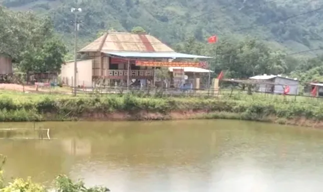 Hai cha con đánh nhau, Công an đề nghị xử phạt 30 triệu đồng- Ảnh 1. Hai cha con đánh nhau, Công an đề nghị xử phạt 30 triệu đồng- Ảnh 1.