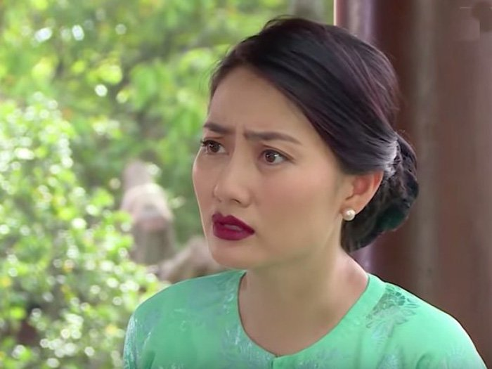 Vbiz có mỹ nhân càng ác càng hot rần rần, đóng 1 phim mà hốt nguyên rổ meme xài cả đời chưa hết- Ảnh 2.