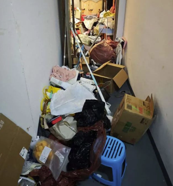 Cảnh tượng gây sốc trong căn hộ cao cấp 130 tỷ đồng- Ảnh 2.