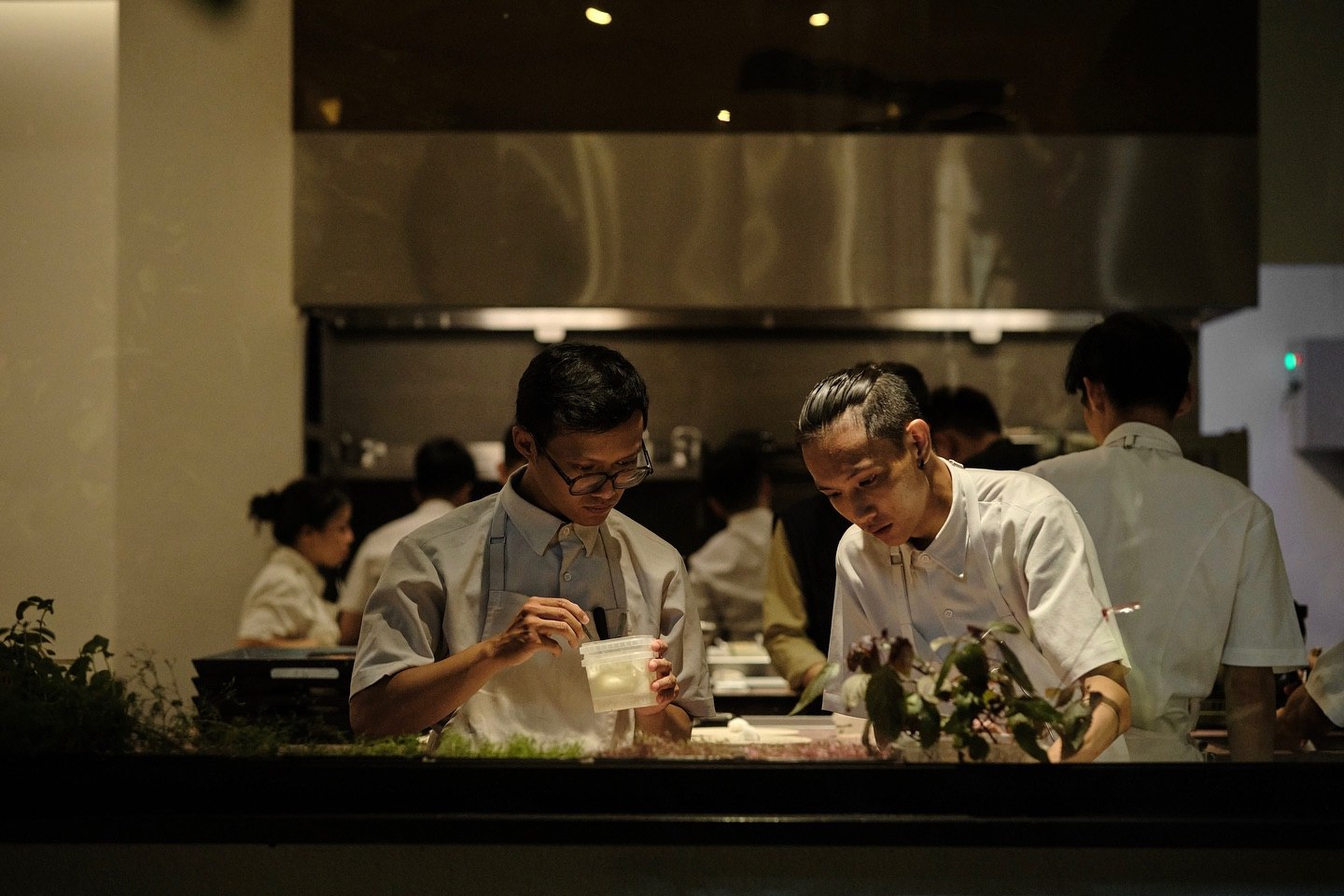 Hóng gấp: 9 nhà hàng Việt đạt sao MICHELIN 2025, 1 cái tên chính là nơi tổ chức trao giải tối nay!- Ảnh 9. Hóng gấp: 9 nhà hàng Việt đạt sao MICHELIN 2025, 1 cái tên chính là nơi tổ chức trao giải tối nay!- Ảnh 9.