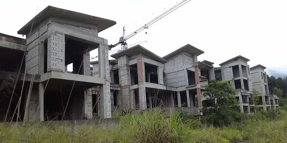 Người đàn ông vay 14 tỷ đồng mua nhà, sau 4 năm từ chối trả nợ bị ngân hàng khởi kiện, tòa án phán quyết: “Anh không phải trả”- Ảnh 1. Người đàn ông vay 14 tỷ đồng mua nhà, sau 4 năm từ chối trả nợ bị ngân hàng khởi kiện, tòa án phán quyết: “Anh không phải trả”- Ảnh 1.
