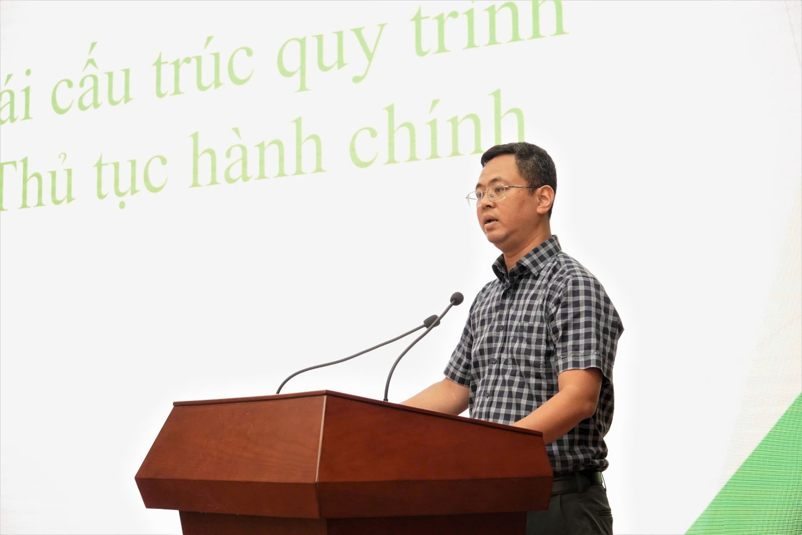 Ủy ban Chứng khoán đẩy mạnh triển khai cắt giảm, đơn giản hóa thủ tục hành chính- Ảnh 4.