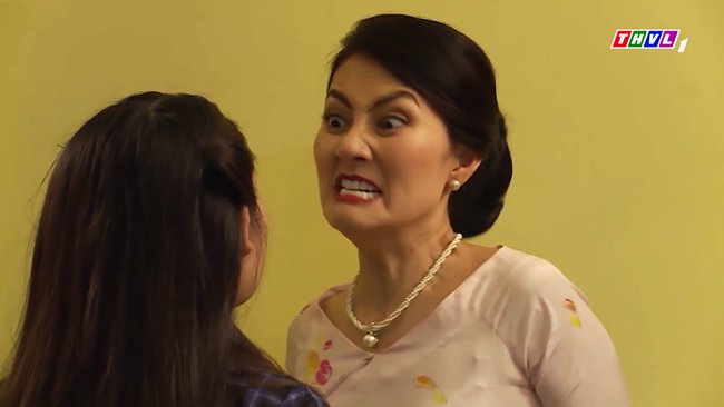 Vbiz có mỹ nhân càng ác càng hot rần rần, đóng 1 phim mà hốt nguyên rổ meme xài cả đời chưa hết- Ảnh 10.