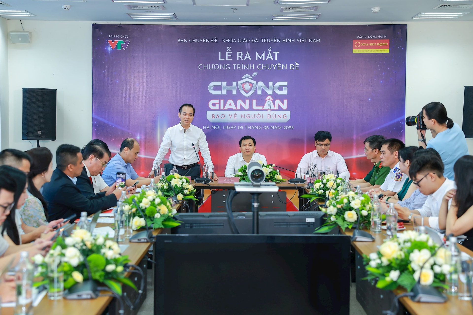 Chương trình ‘Chống gian lận – Bảo vệ người dùng’ ra mắt nhằm ngăn chặn hàng giả, hàng nhái, hàng lậu- Ảnh 3. Chương trình ‘Chống gian lận – Bảo vệ người dùng’ ra mắt nhằm ngăn chặn hàng giả, hàng nhái, hàng lậu- Ảnh 3.