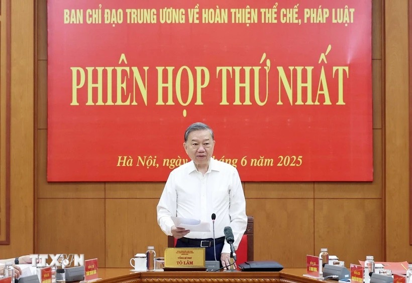 Tổng Bí thư Tô Lâm: Không có gì thiết thực hơn là lắng nghe người dân, doanh nghiệp- Ảnh 2. Tổng Bí thư Tô Lâm: Không có gì thiết thực hơn là lắng nghe người dân, doanh nghiệp- Ảnh 2.