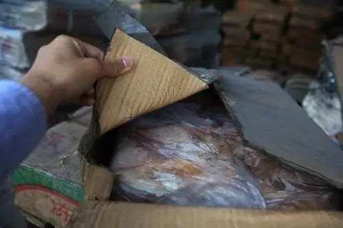 Nhìn lại vụ án tuồn 100.000 tấn thịt đang phân hủy ra thị trường gây chấn động quốc gia tỷ dân: Nhiều lô hàng còn “lớn tuổi” hơn các thanh tra viên sinh năm 1980- Ảnh 1. Nhìn lại vụ án tuồn 100.000 tấn thịt đang phân hủy ra thị trường gây chấn động quốc gia tỷ dân: Nhiều lô hàng còn “lớn tuổi” hơn các thanh tra viên sinh năm 1980- Ảnh 1.
