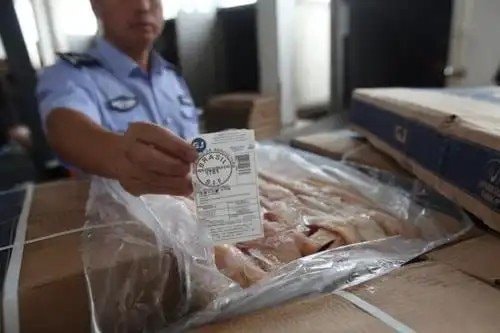 Nhìn lại vụ án tuồn 100.000 tấn thịt đang phân hủy ra thị trường gây chấn động quốc gia tỷ dân: Nhiều lô hàng còn “lớn tuổi” hơn các thanh tra viên sinh năm 1980- Ảnh 2. Nhìn lại vụ án tuồn 100.000 tấn thịt đang phân hủy ra thị trường gây chấn động quốc gia tỷ dân: Nhiều lô hàng còn “lớn tuổi” hơn các thanh tra viên sinh năm 1980- Ảnh 2.