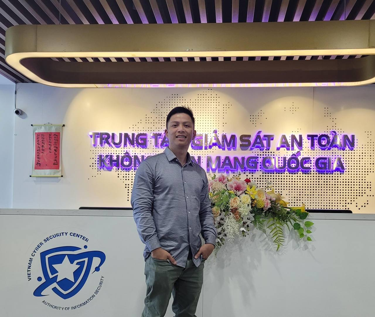 Hiếu PC tại INTERPOL gây sốt- Ảnh 4. Hiếu PC tại INTERPOL gây sốt- Ảnh 4.