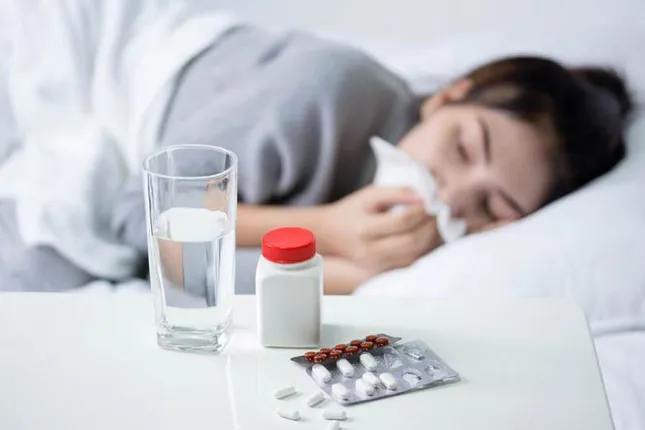 Ca cúm mùa nhập viện tăng đột biến, nhiều người phải thở máy- Ảnh 1. Ca cúm mùa nhập viện tăng đột biến, nhiều người phải thở máy- Ảnh 1.