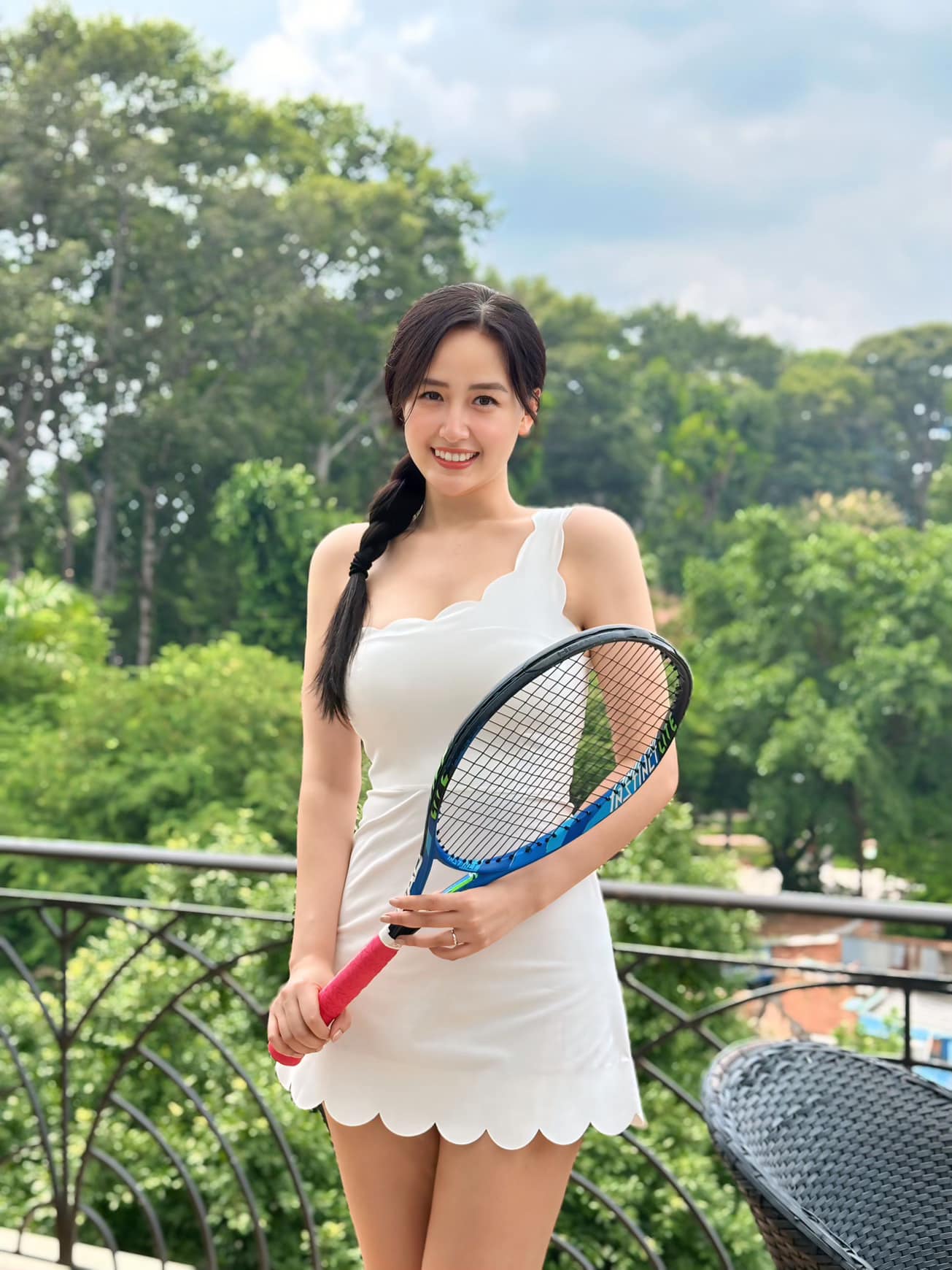 Ngỡ ngàng trước nhan sắc U40 của Mai Phương Thuý trên sân tennis, visual nét căng, trình đập bóng cũng không vừa- Ảnh 7. Ngỡ ngàng trước nhan sắc U40 của Mai Phương Thuý trên sân tennis, visual nét căng, trình đập bóng cũng không vừa- Ảnh 7.