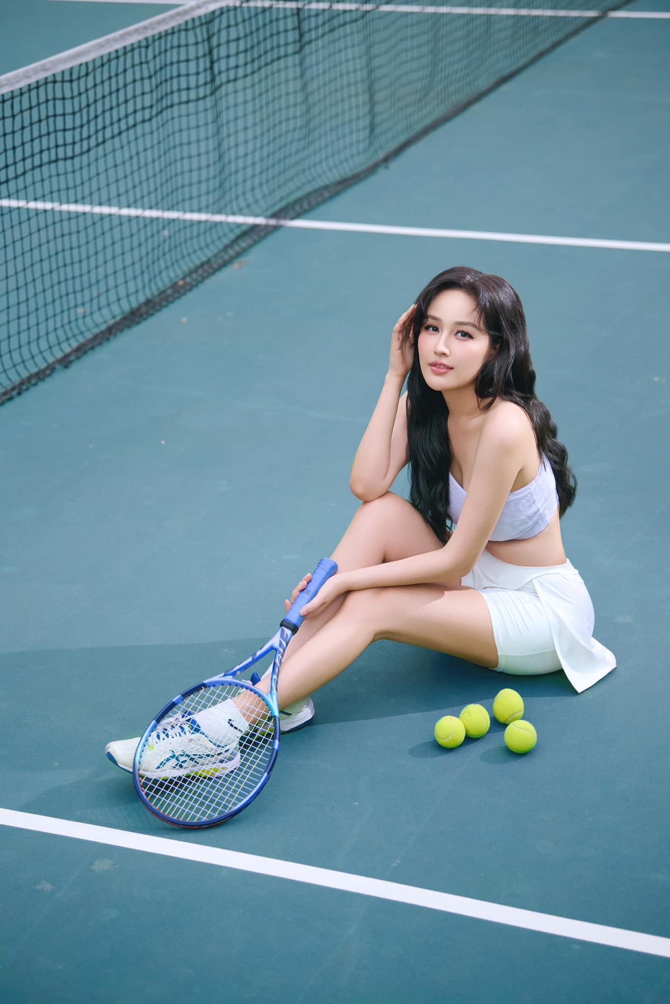 Ngỡ ngàng trước nhan sắc U40 của Mai Phương Thuý trên sân tennis, visual nét căng, trình đập bóng cũng không vừa- Ảnh 5. Ngỡ ngàng trước nhan sắc U40 của Mai Phương Thuý trên sân tennis, visual nét căng, trình đập bóng cũng không vừa- Ảnh 5.
