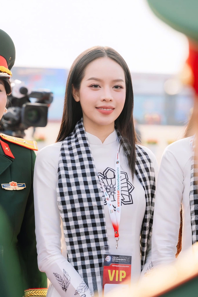 Hoa hậu Thùy Tiên "ngã ngựa", đây chính là nàng hậu được săn đón nhất hiện nay!- Ảnh 11. Hoa hậu Thùy Tiên "ngã ngựa", đây chính là nàng hậu được săn đón nhất hiện nay!- Ảnh 11.