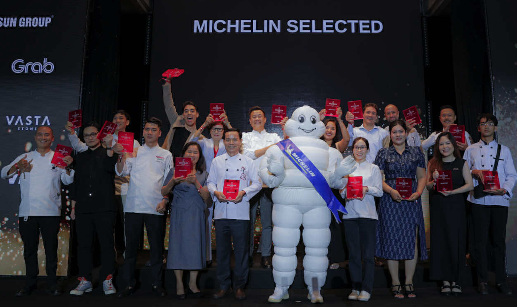 2 nhà hàng thuộc cùng 1 công ty ở Hà Nội được Michelin vinh danh lần thứ 3 liên tiếp: Ăn ngon với nguyên liệu tự chủ từ nông trại xanh- Ảnh 1. 2 nhà hàng thuộc cùng 1 công ty ở Hà Nội được Michelin vinh danh lần thứ 3 liên tiếp: Ăn ngon với nguyên liệu tự chủ từ nông trại xanh- Ảnh 1.