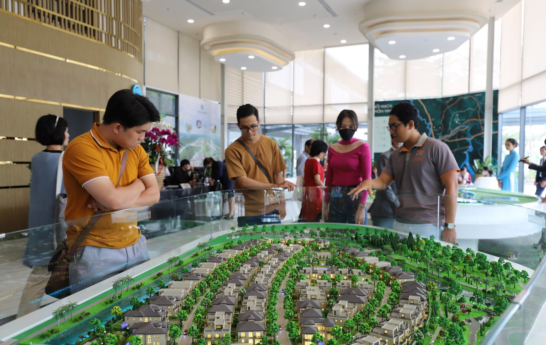 Nhà đầu tư đang hướng về khu vực này khi hạ tầng liên tục được đầu tư, các ông lớn BĐS ồ ạt động thái mới- Ảnh 1.