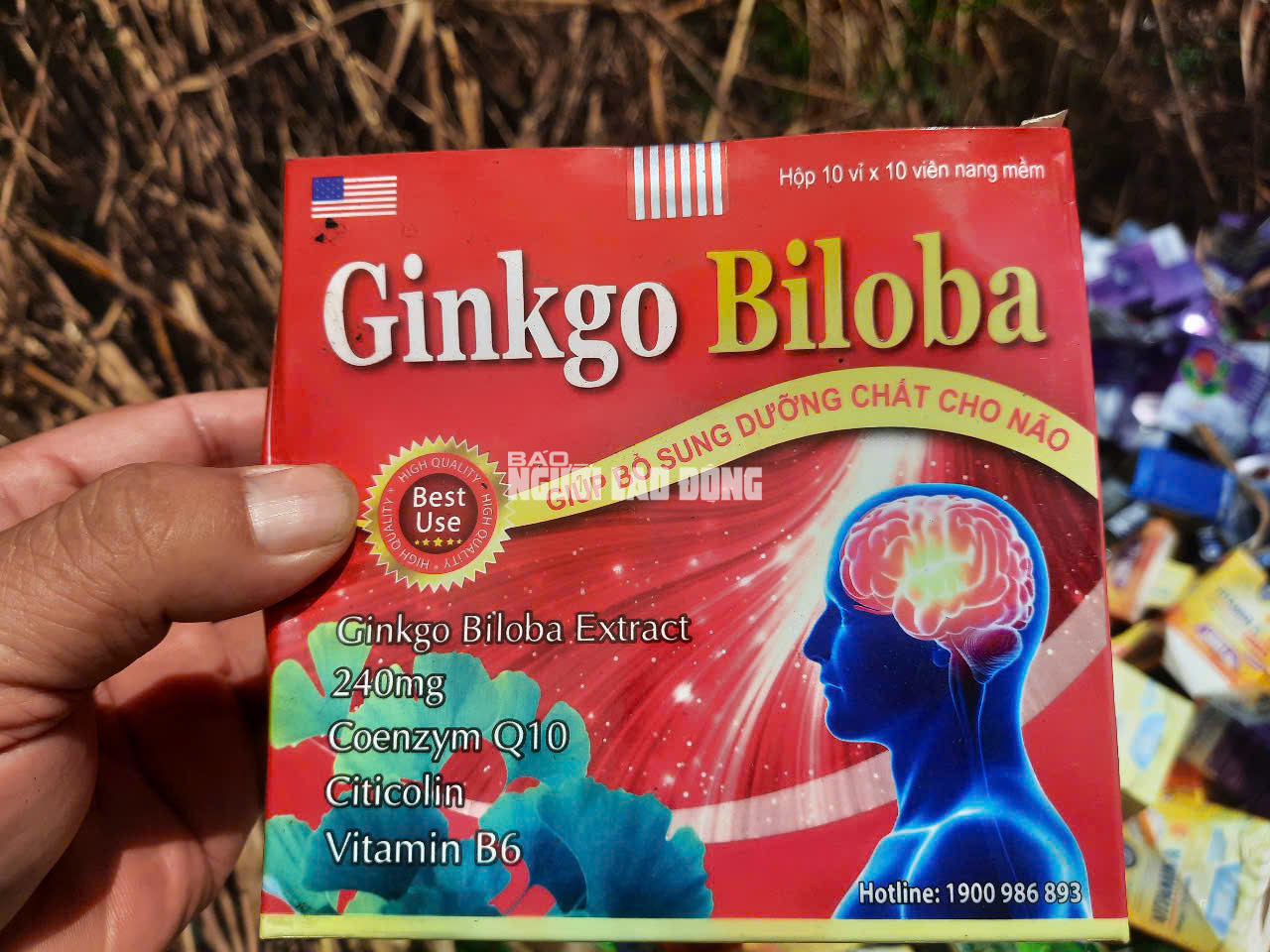 Phát hiện số lượng lớn thuốc, thực phẩm chức năng bỏ ở Bình Chánh- Ảnh 16. Phát hiện số lượng lớn thuốc, thực phẩm chức năng bỏ ở Bình Chánh- Ảnh 16.